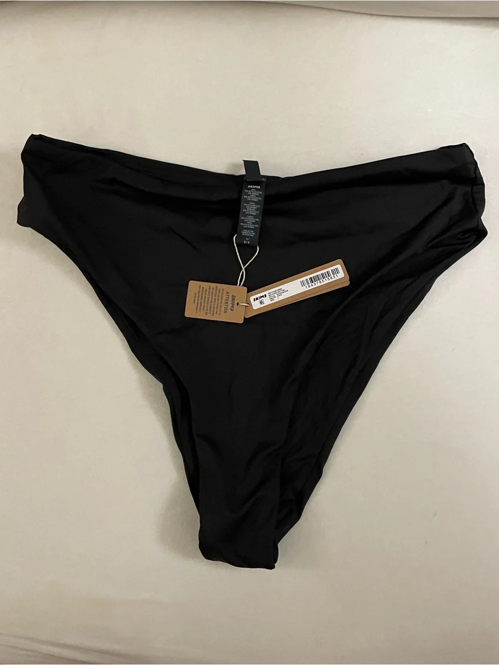 SKIMS nwt 2pc